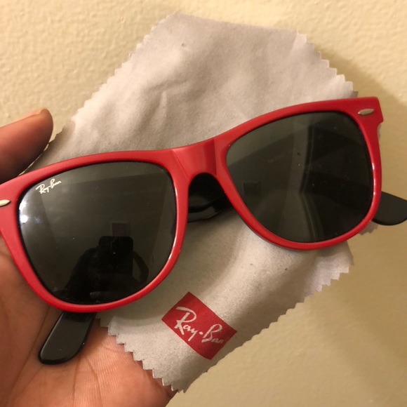 Ray-Bans 200 for both - Picture 2 of 4